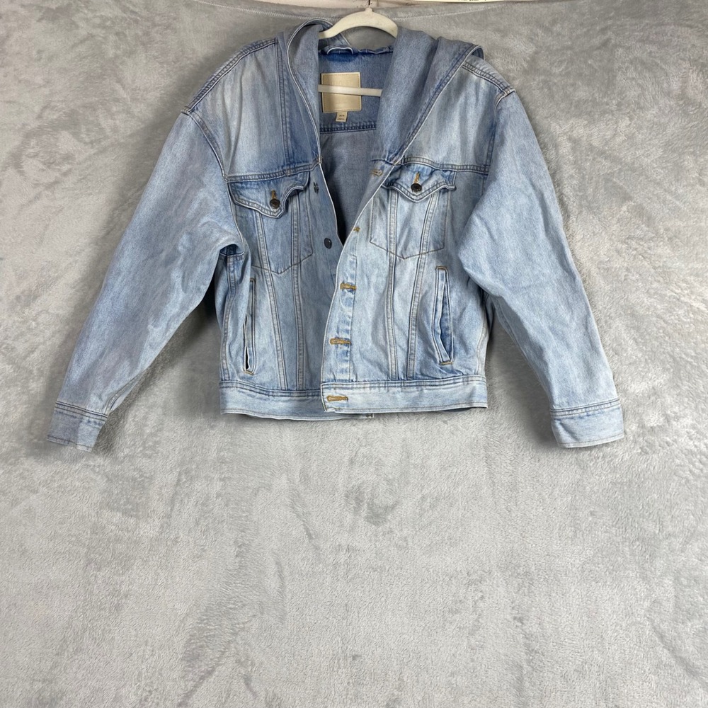 Gap x Beis Women XS Blue Denim Hooded Trucker Jacket‎ Light Wash Oversized